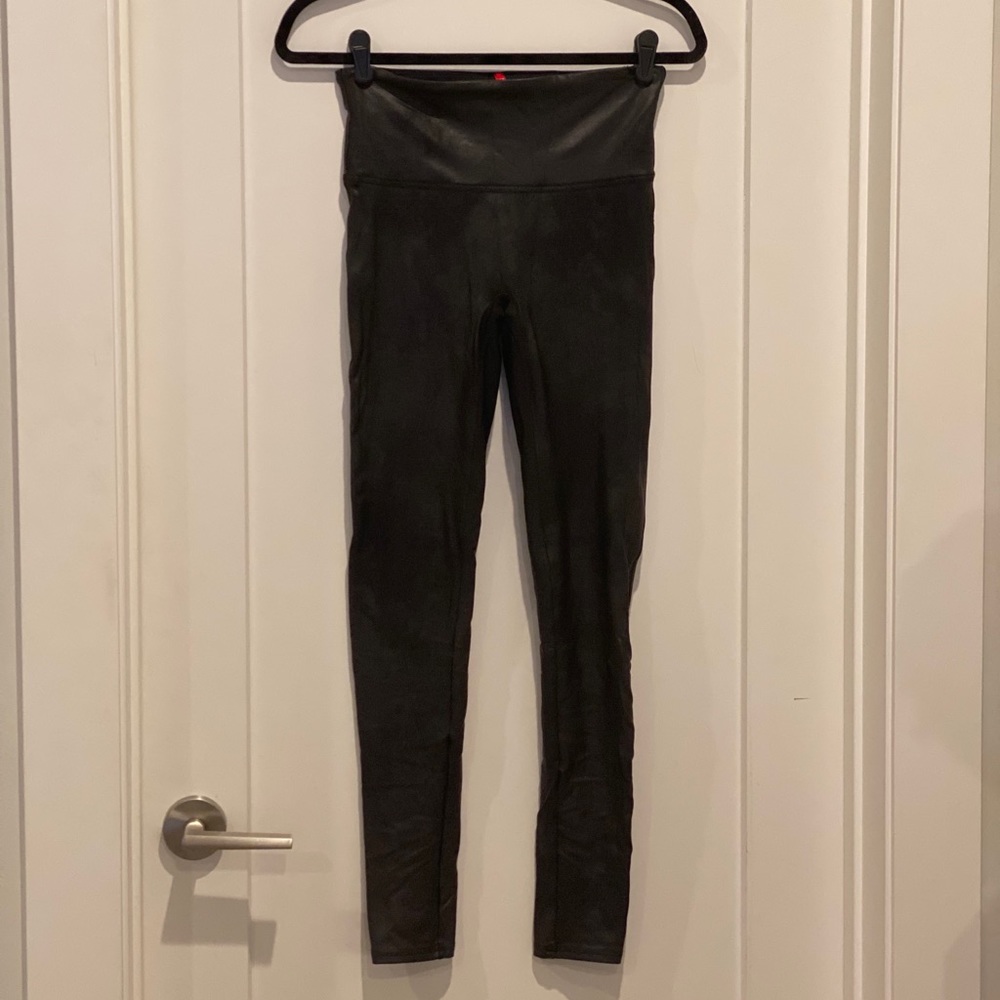 Spanx Faux Leather Leggings EUC